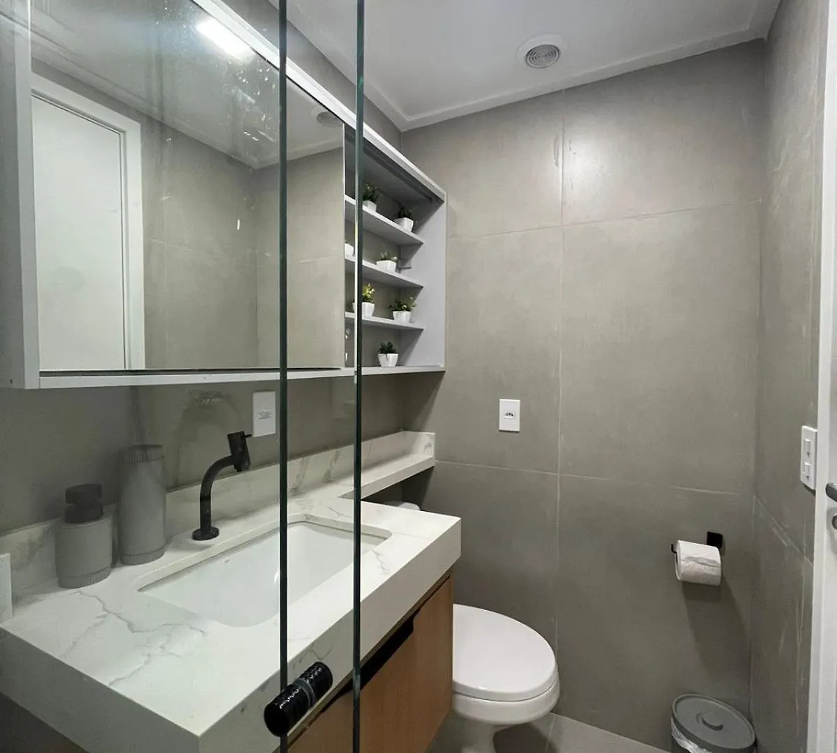 V505 - Loft Lindo | Prox. Metro Sta Cruz Lejlighed São Paulo Brasilien